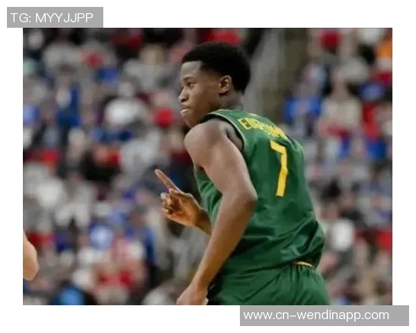 戒骄戒躁埃奇库姆半场表现平平仅得4分2板2助需加强调整 戒骄戒躁埃奇库姆半场表现平平仅得4分2板2助需加强调整